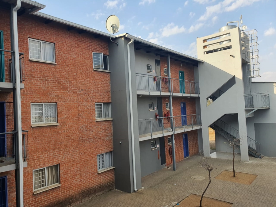 2 Bedroom Property for Sale in Raceway Free State